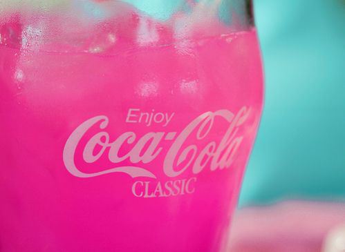 coca-cola-rose-fluo