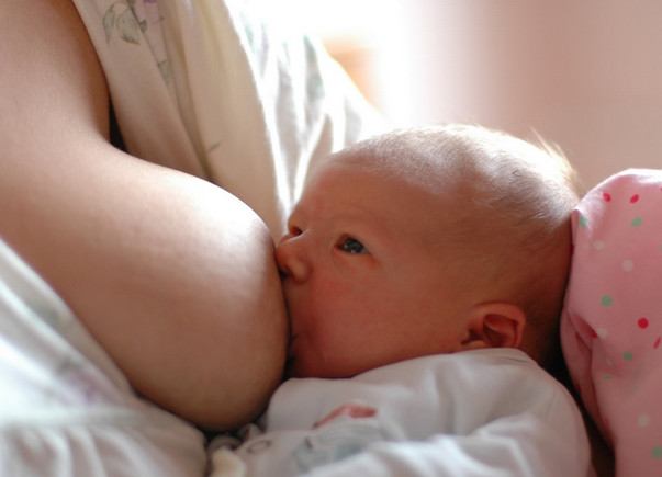 allaitement-bébé