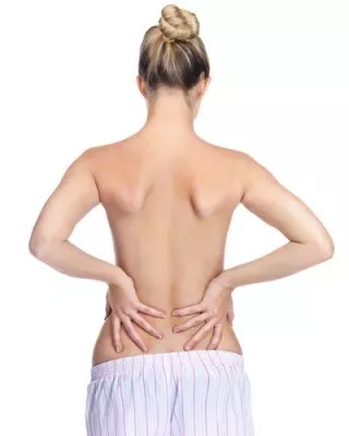 back-pain-woman-400x500